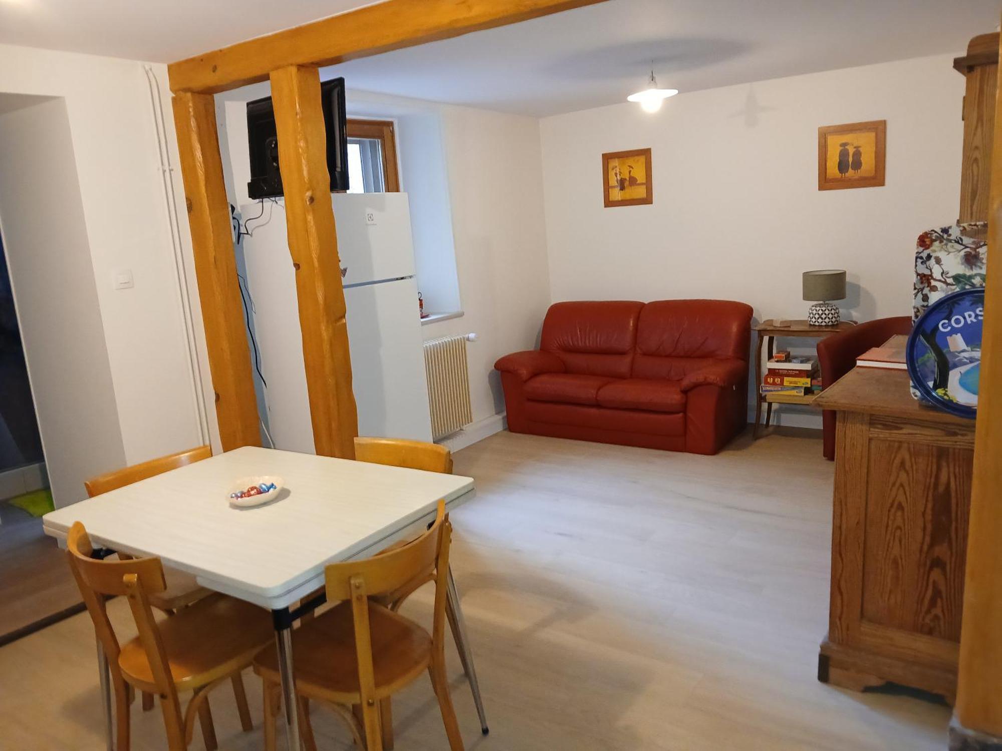 Charmant Petit Appartement Avec Bel Exterieur. Saint-Amarin Camera foto